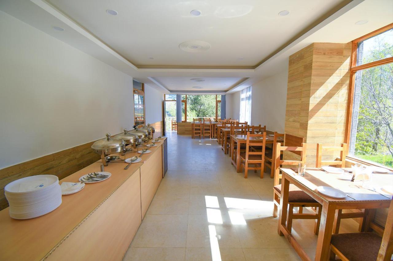 Kullu Manali Inn Екстериор снимка