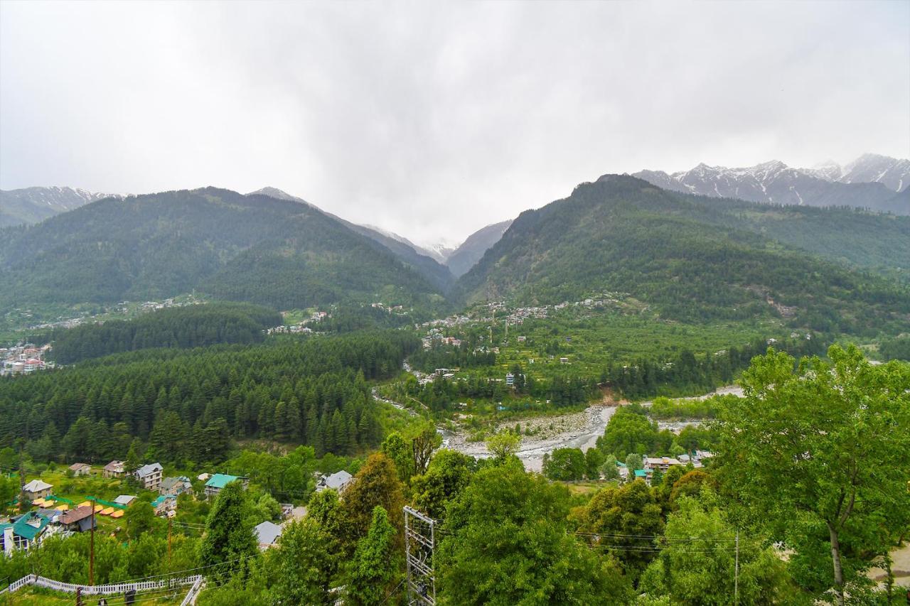 Kullu Manali Inn Екстериор снимка